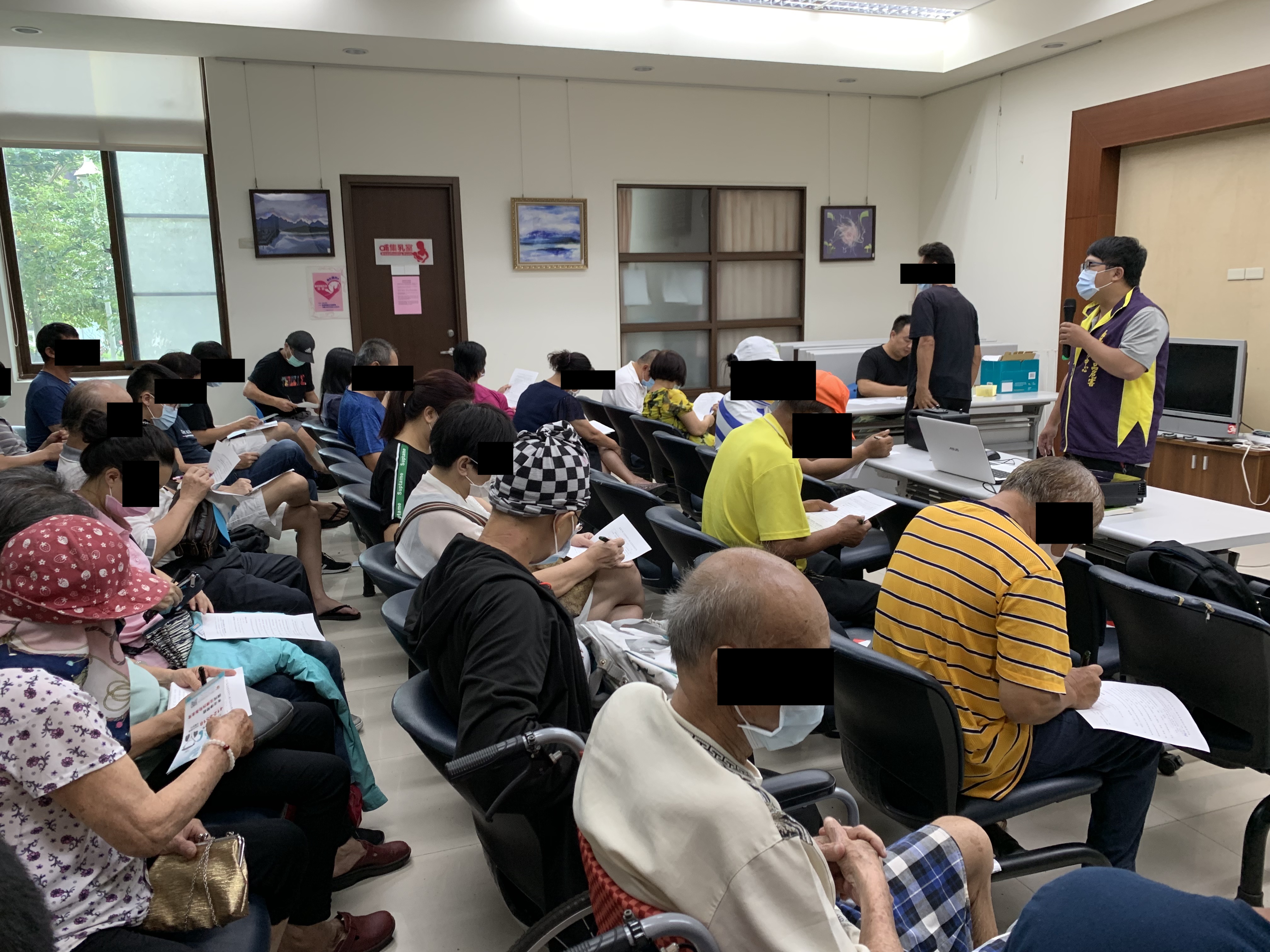 1090701本次課程邀請毒防中心宣導人員，為大家說明戒癮治療之管道。