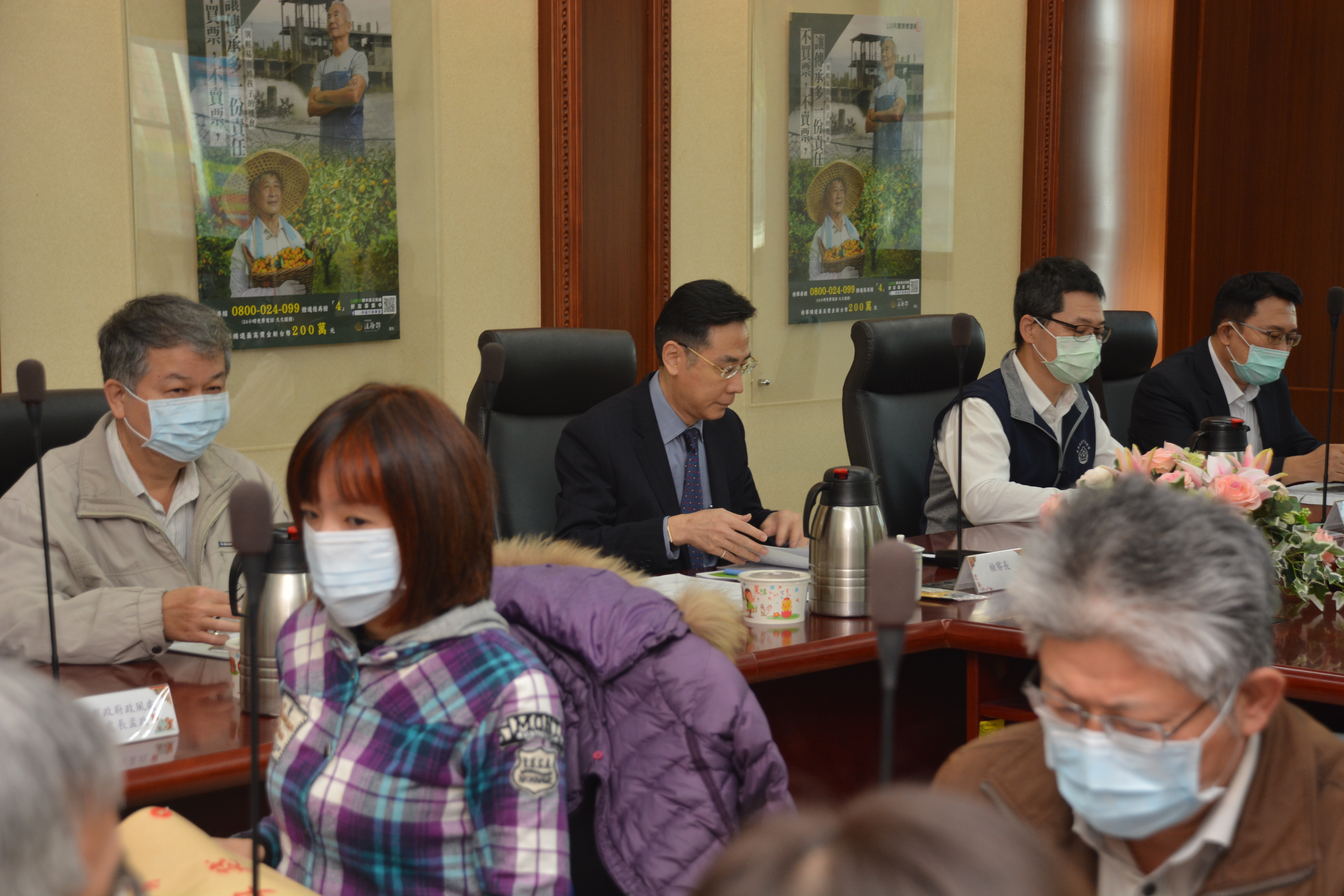 109年12月25日透過嘉義地區政風業務聯繫會議，結合轄內各政風單位，運用在地優勢，協助掌握以金錢、暴力介入選舉情資案，並利用公部門的網絡資源，進行各項反賄選宣導工作，共同致力端正選風。