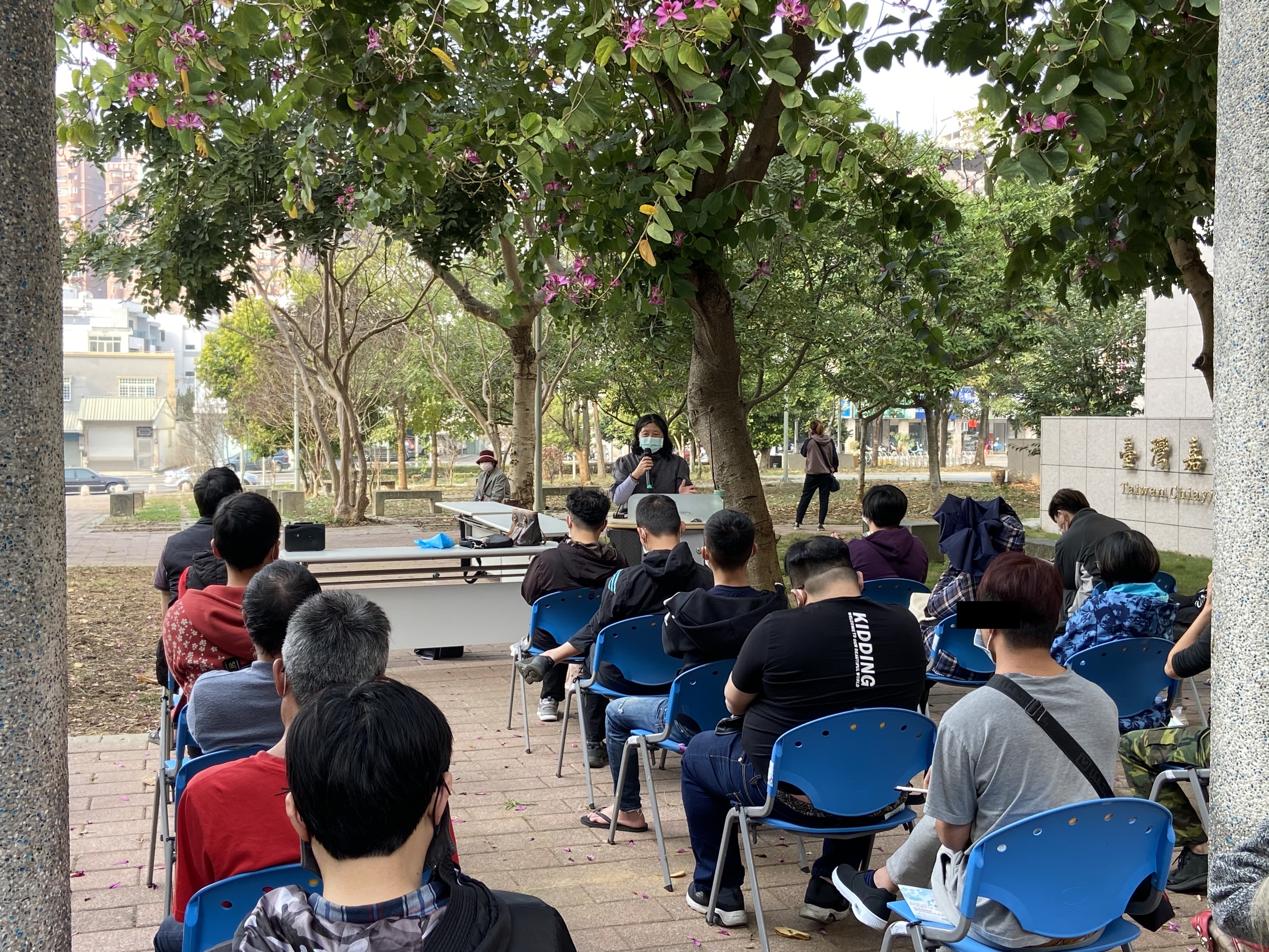 1100127-4.法扶基金會黃逸柔律師鼓勵有債務困境的人勇敢面對