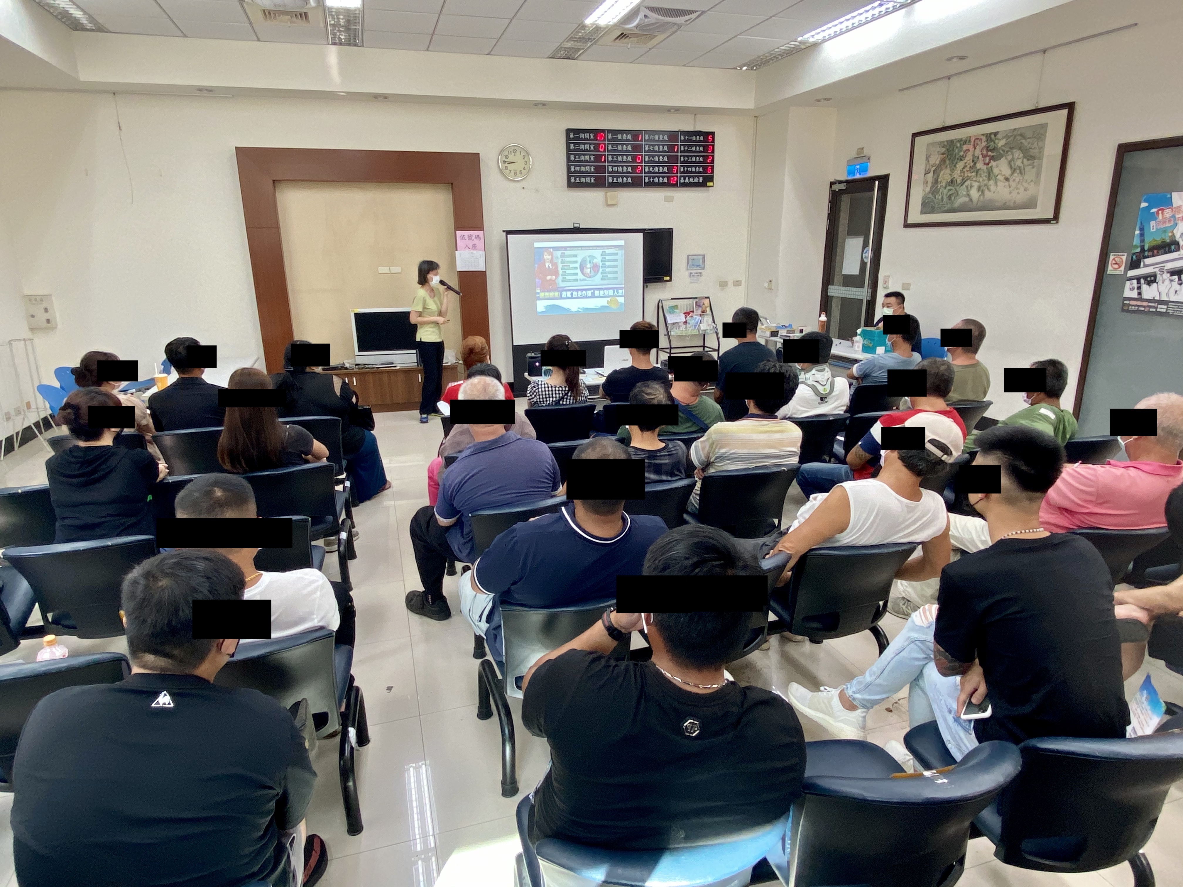 1100512-2.葉美菁檢察官以新聞案例講述酒駕案例。