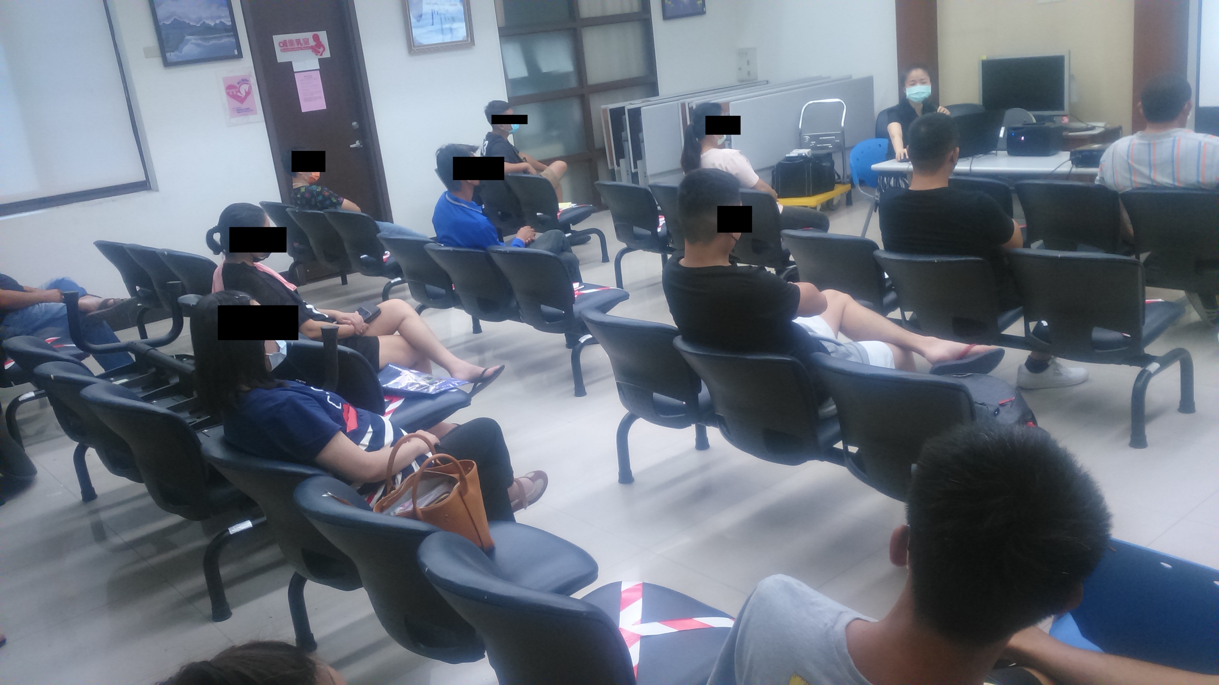 1100922-2.學員參加蔡觀護人上課現場狀況。