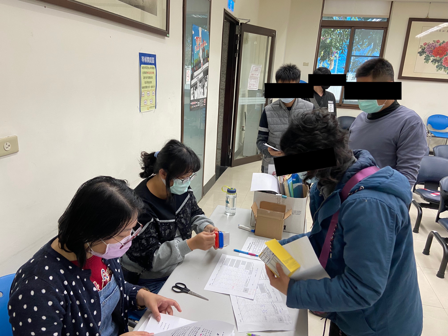 01. 佐理員協助上課學員相關上課報到事宜。