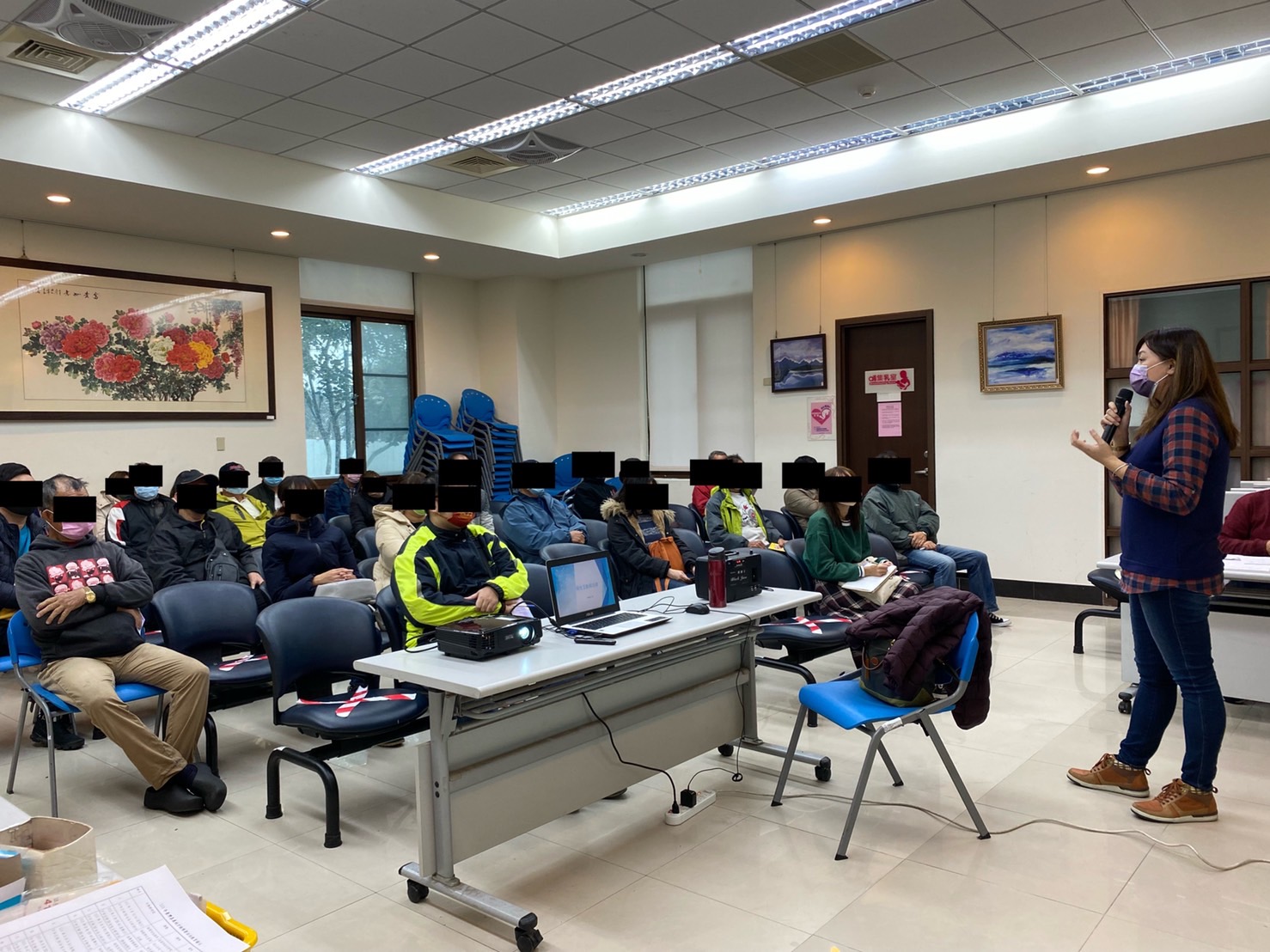 1110223-3呂佩瑛社工師以自身服務經驗講述兩性互動與法律