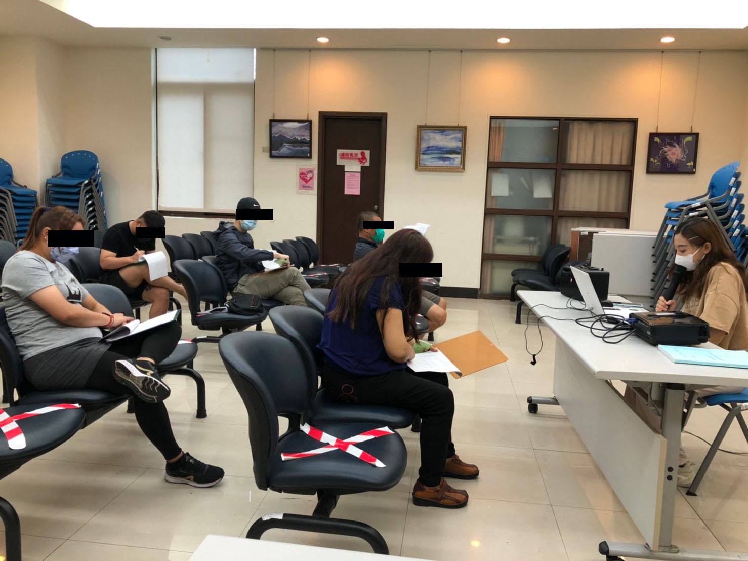 1110413-4.毒品方案員帶領學員逐條了解執行義務勞務之相關規定，以期個案之案件能圓滿履行。