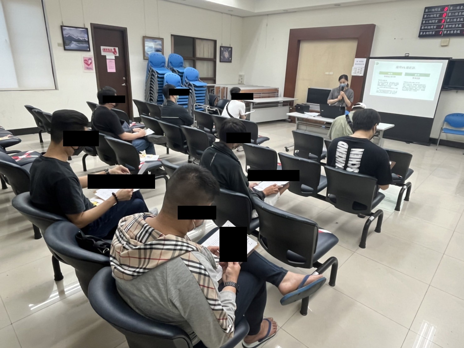 1110914-4.毒品方案員帶領學員逐條了解執行義務勞務之相關規定，以期個案之案件能圓滿履行。