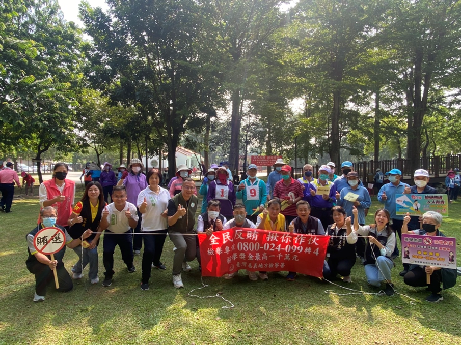 扶緣嘉檢相揪老大人   槌球來打賄    健康嘉幸福-3