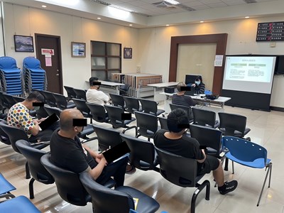 112.5.10-4.毒品方案員帶領學員了解緩刑及緩起訴區分。