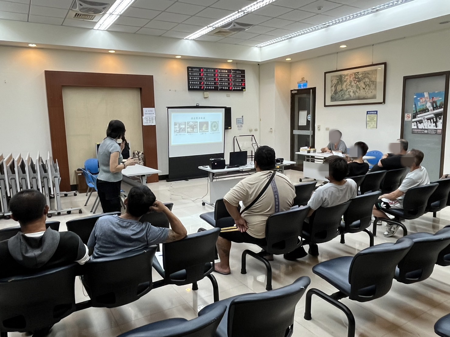112.8.4黃梓函老師藉由測驗題協助學員了解壓力類型