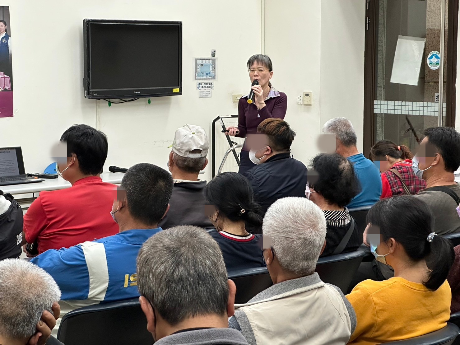 1130207-3.葉美菁檢察官說明酒精對人體負面影響、酒後駕車行為造成的家庭悲劇