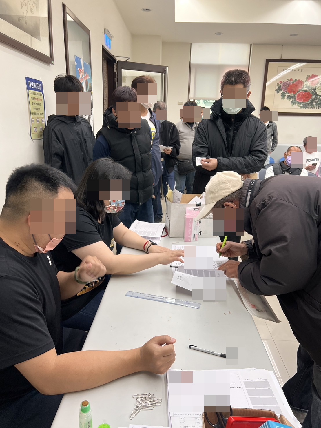 01.佐理員協助社勞人報到照片