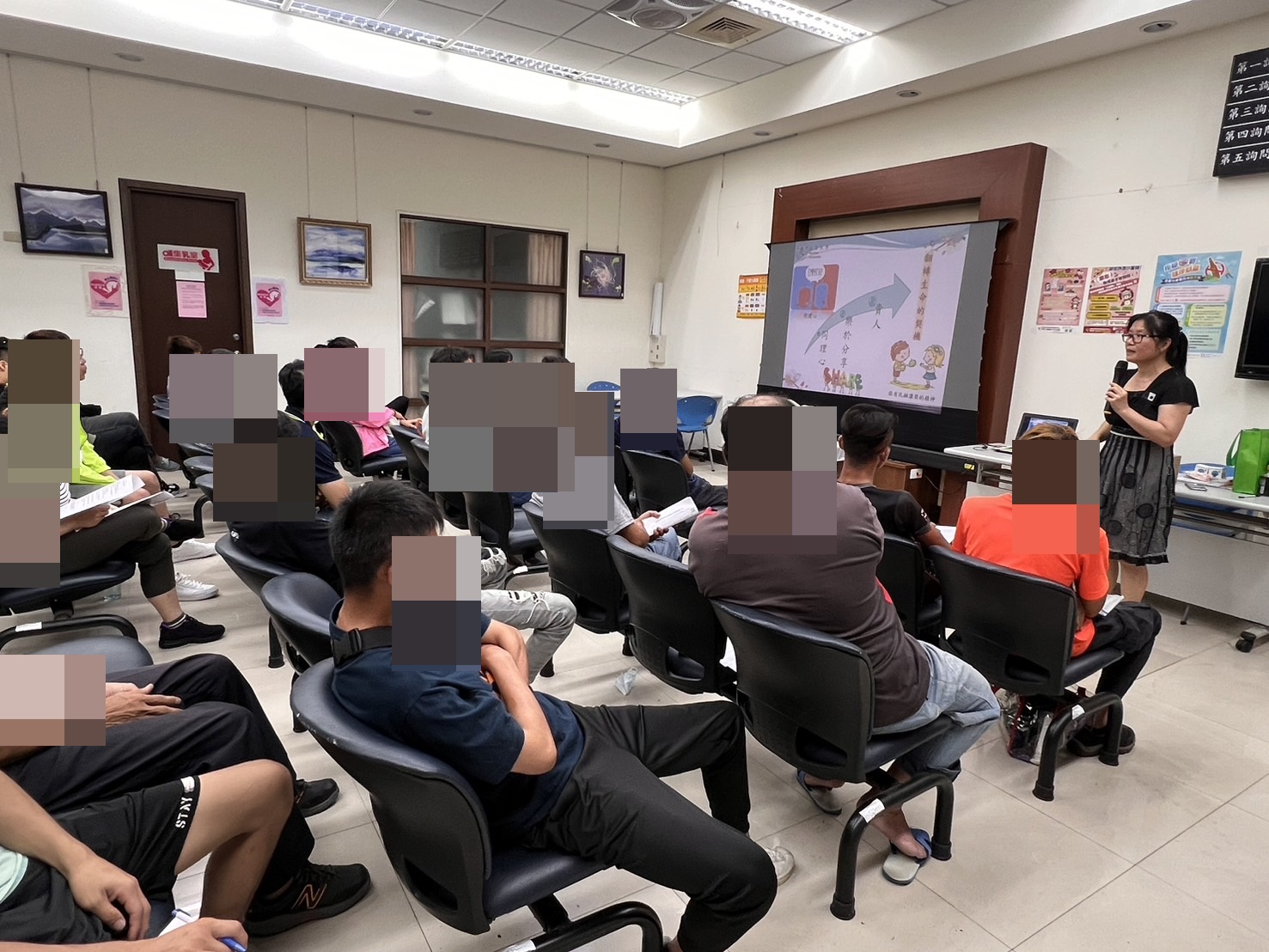 4.7月份邀請劉瓊美擔任生命教育講師。