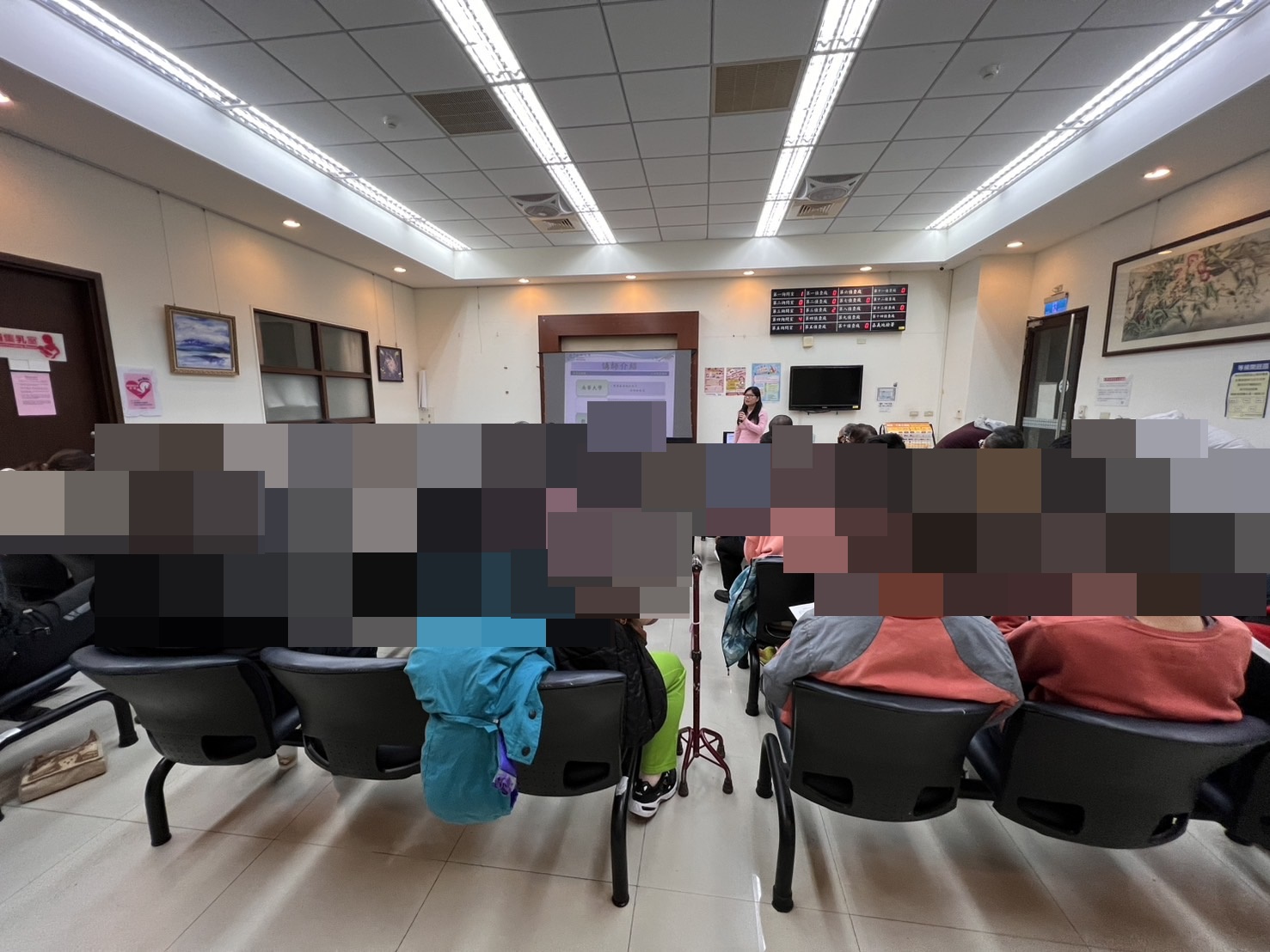5.12月份邀請劉瓊美擔任生命教育講師，配合實例讓勞動人更易了解。