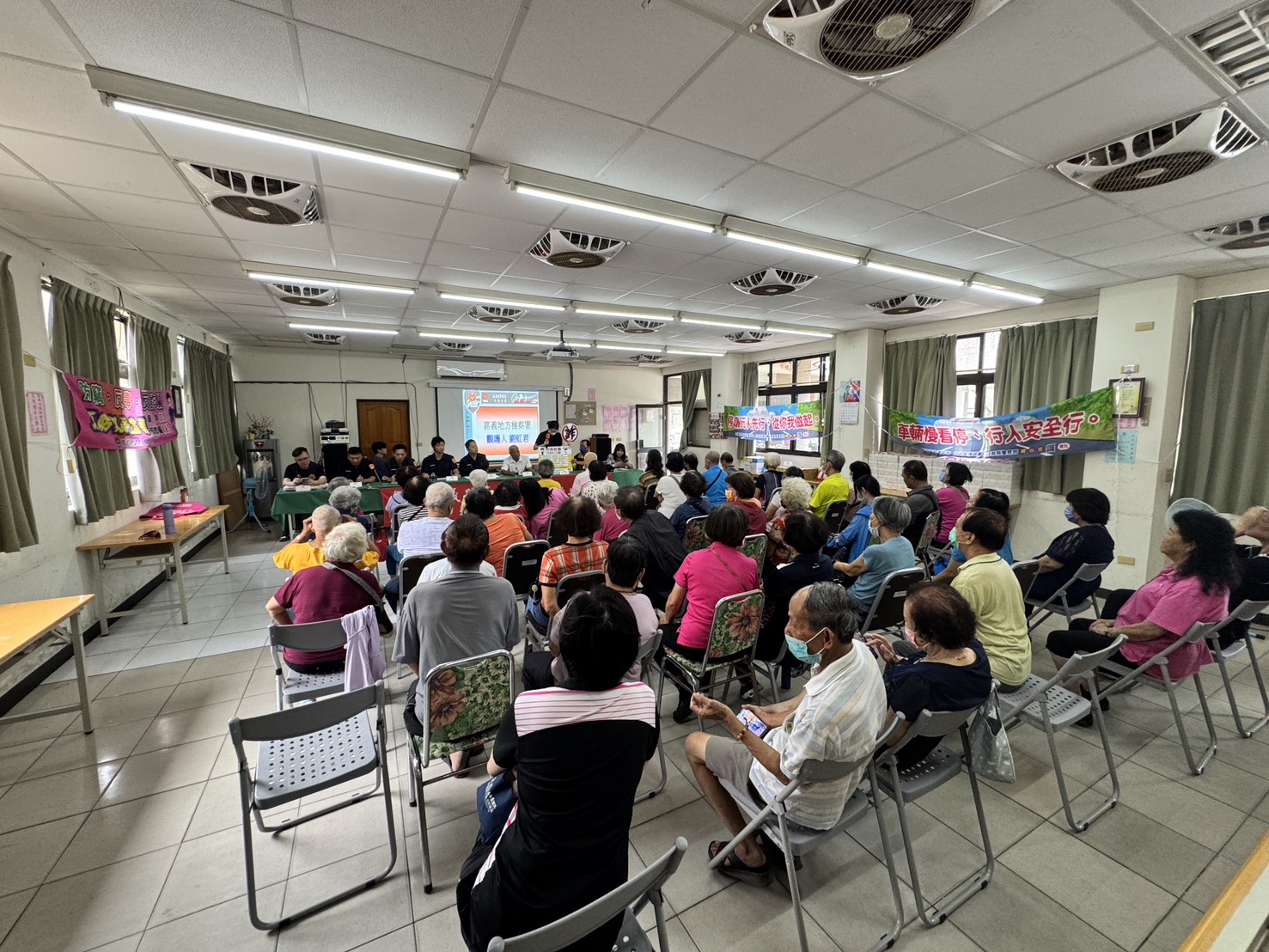 遇到可疑電話或訊息請立刻撥打165反詐騙專線