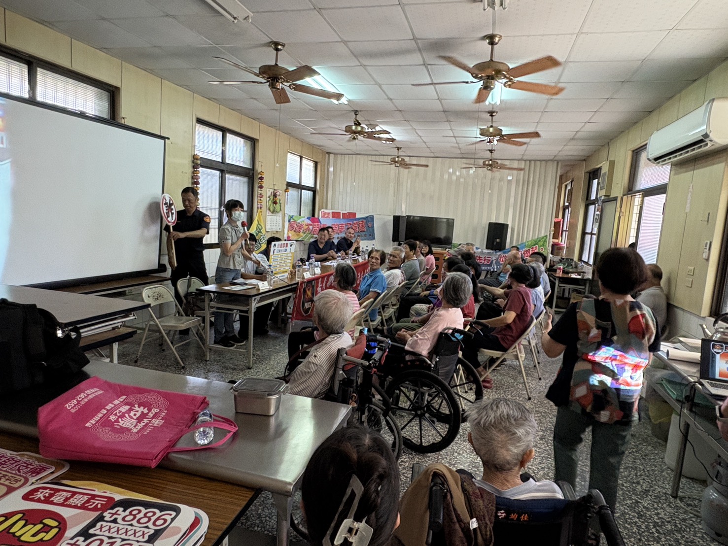 五不-不聽不明電話。不信來路不明的投資資訊。不點可疑簡訊連結。不傳個人資料給陌生人。不匯款給陌生帳戶。