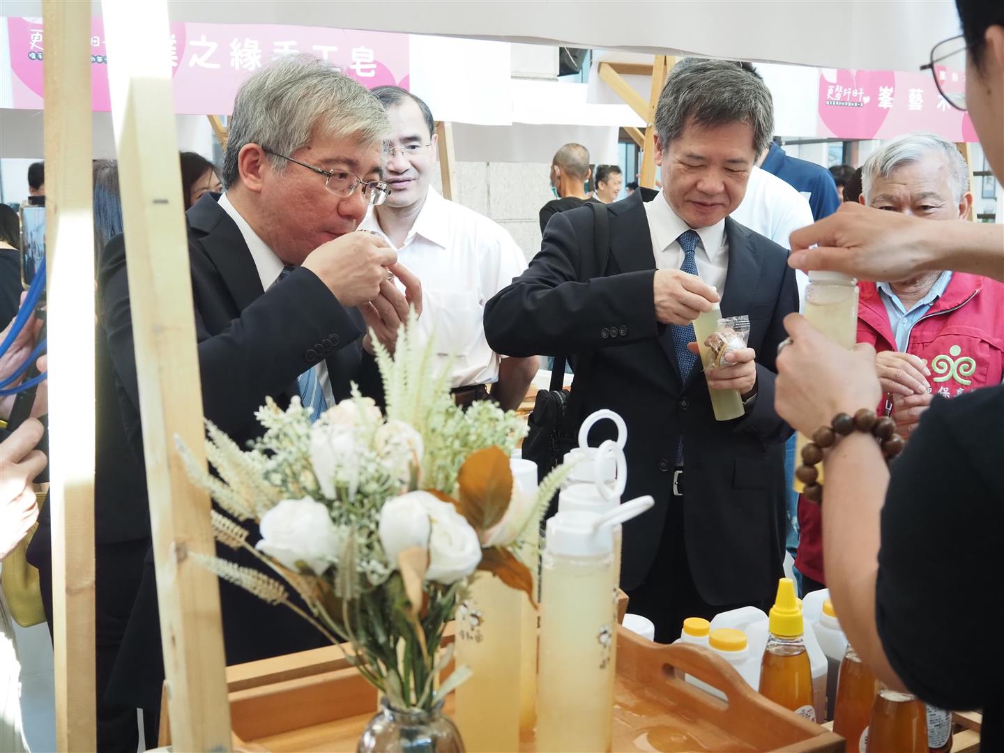 PB050712 (Large)_0_0