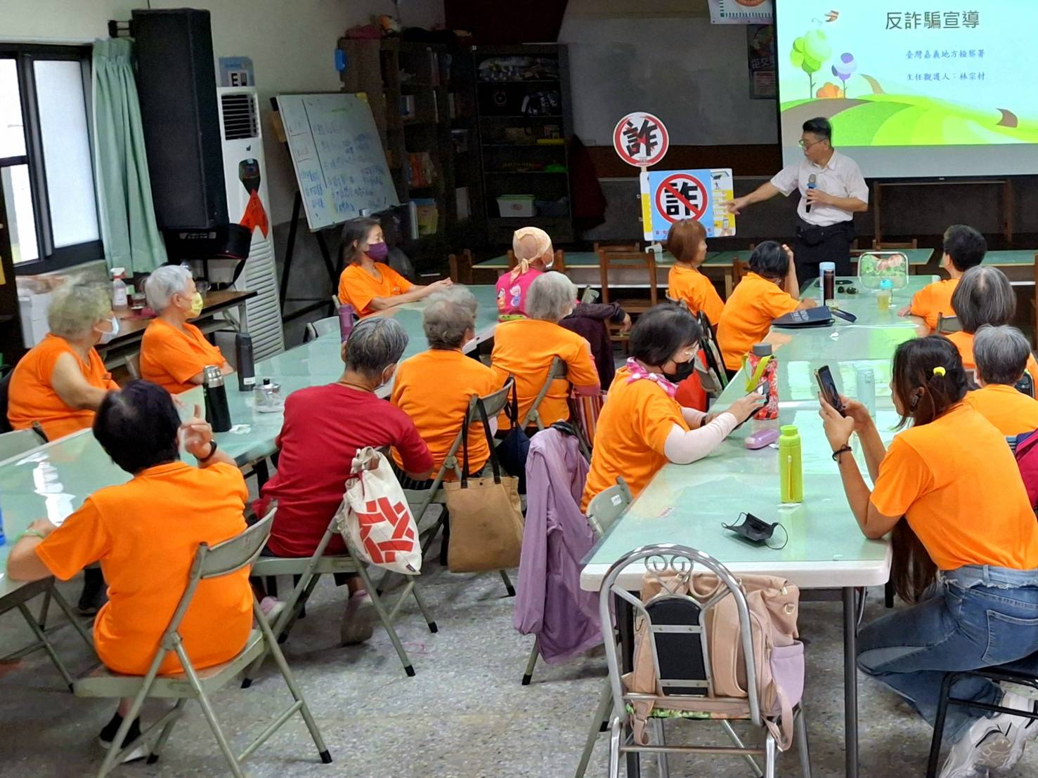 3政府不會發簡訊、電子郵件通知領錢登錄