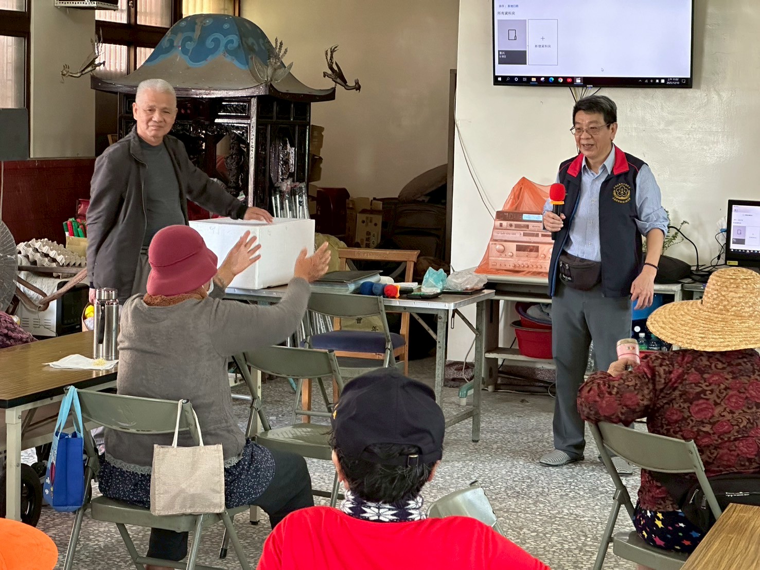 8.鄉親反應熱烈，紛紛表達自身對詐術之看法