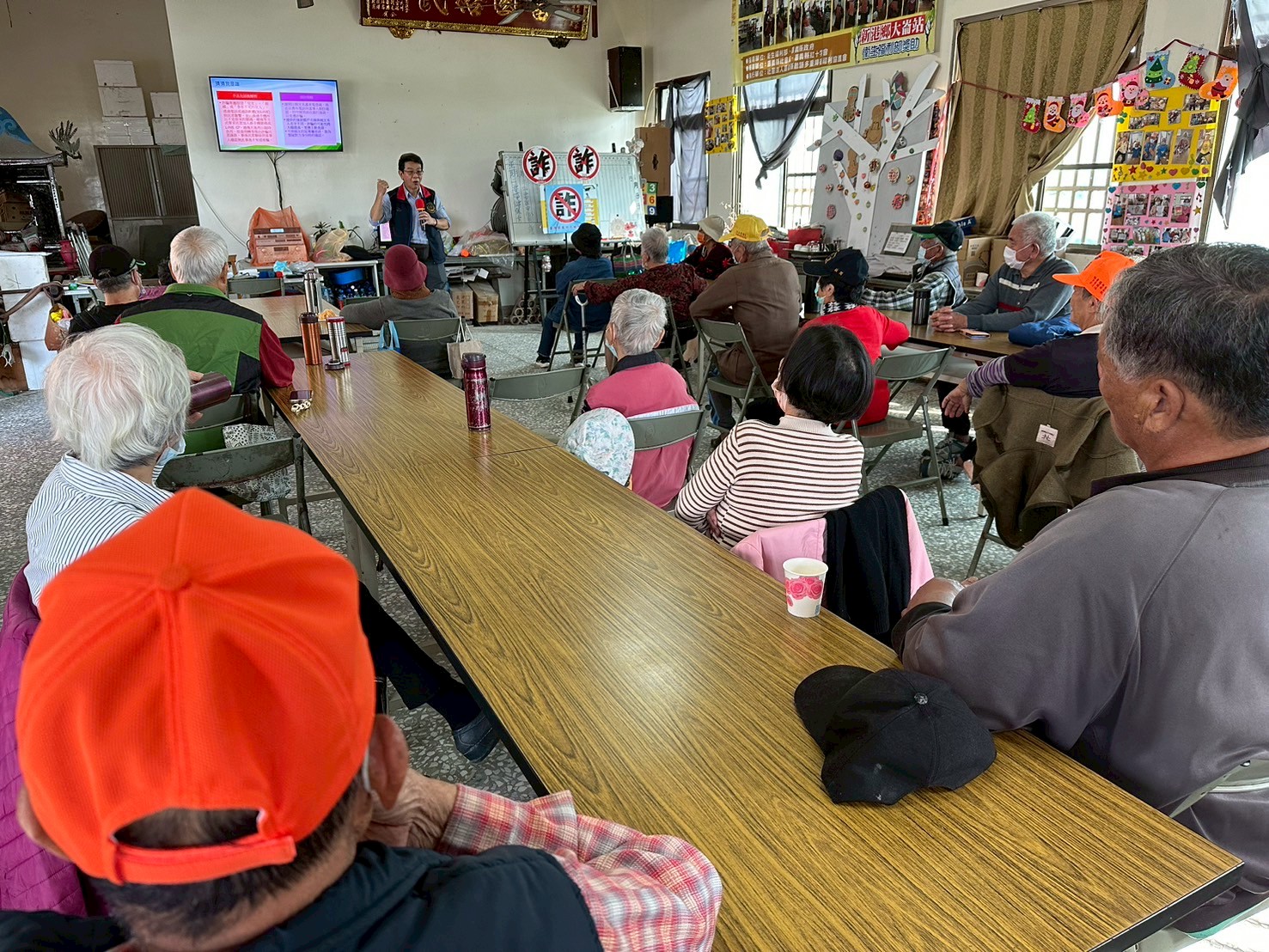 3.網路購物詐騙、投資詐騙、交友、徵婚、色情詐騙、釣魚網站、假檢警真詐騙等，都是很普遍的詐騙手法