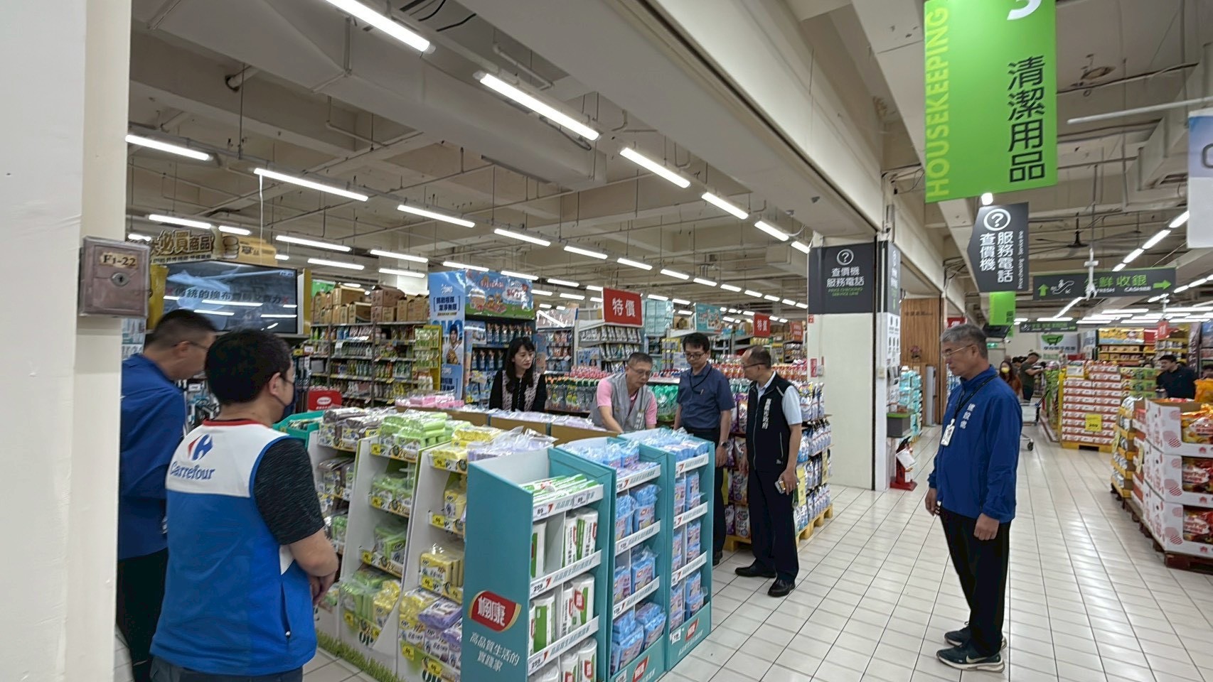 LINE_ALBUM_202643_260403_17_0