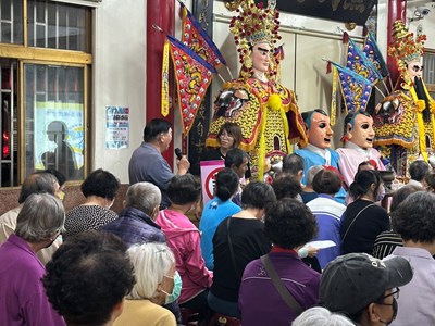 260416-1本署羅觀護人前往東區五穀王廟進行反詐反賄宣導